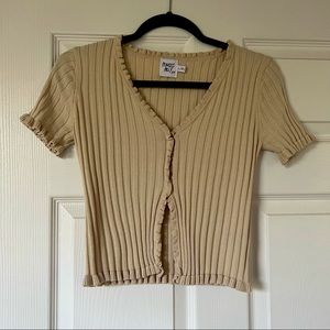 Princess Polly crop button top